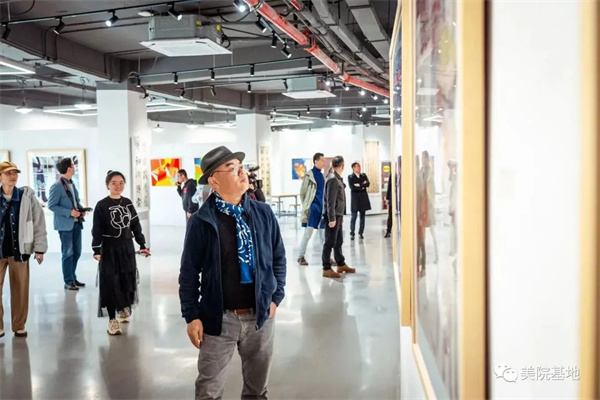 “第五届粤港澳大湾区学校美术作品展暨第七届广东省高校美术作品学院奖双年展”分展在景德镇广美创研中心开幕